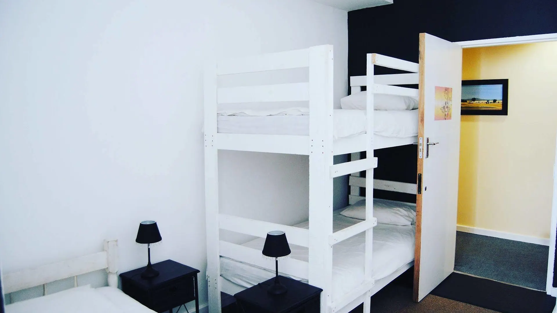 Hostel Homebase Cape Town Backpackers