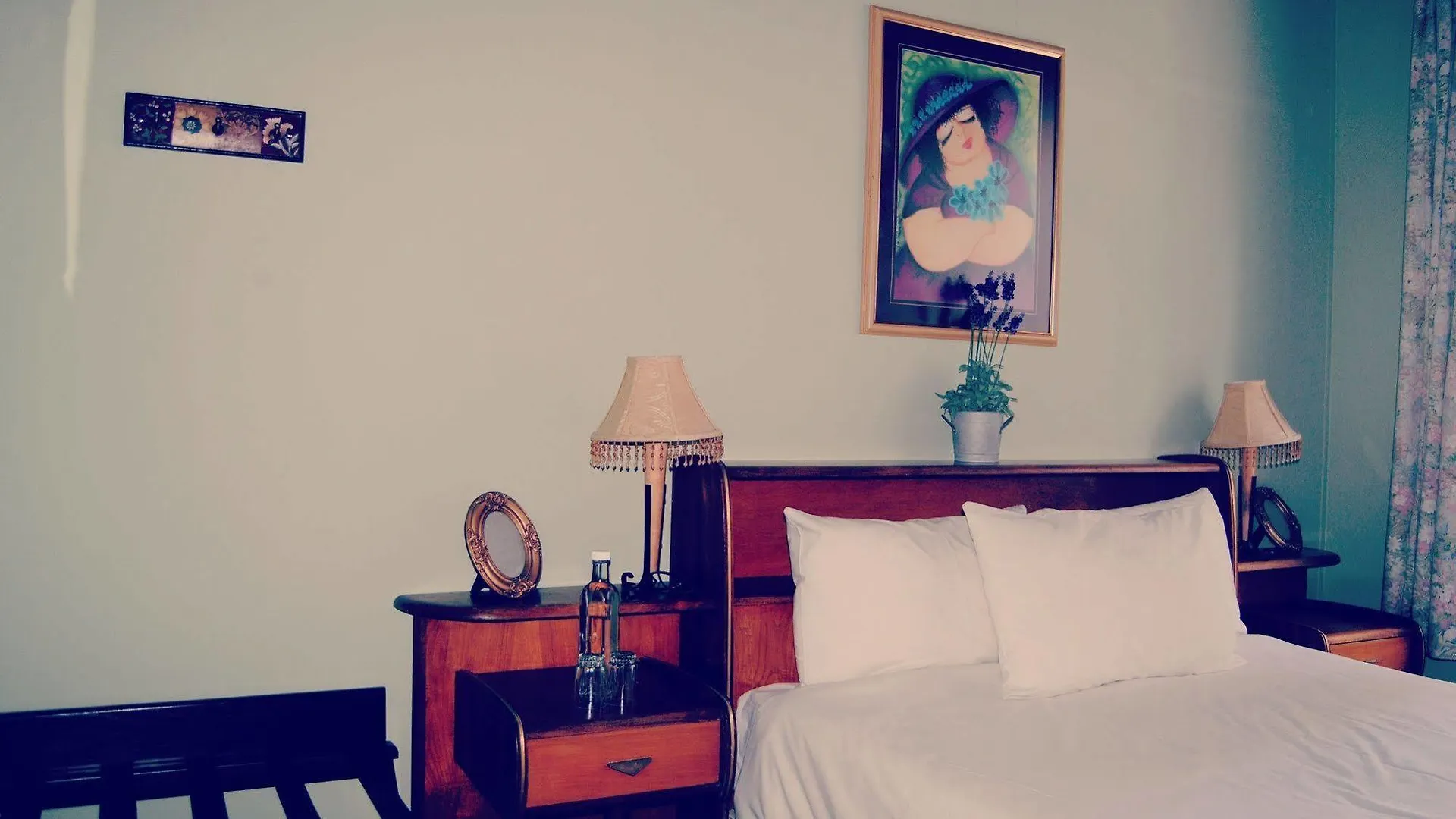 Homebase Cape Town Backpackers Hostel